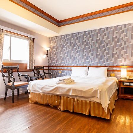 I Hi Sanduo Travel Hotel Kaohsiung Extérieur photo