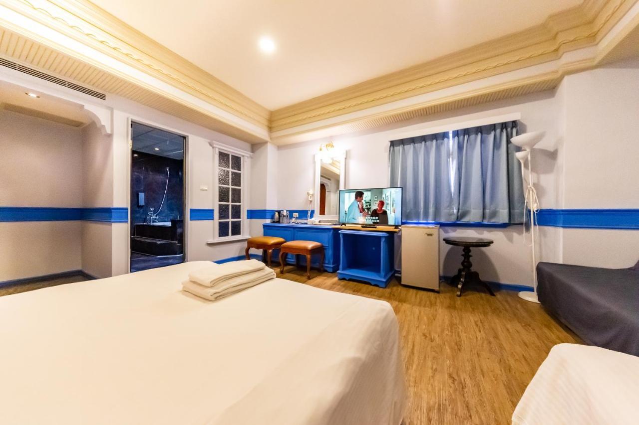 I Hi Sanduo Travel Hotel Kaohsiung Extérieur photo