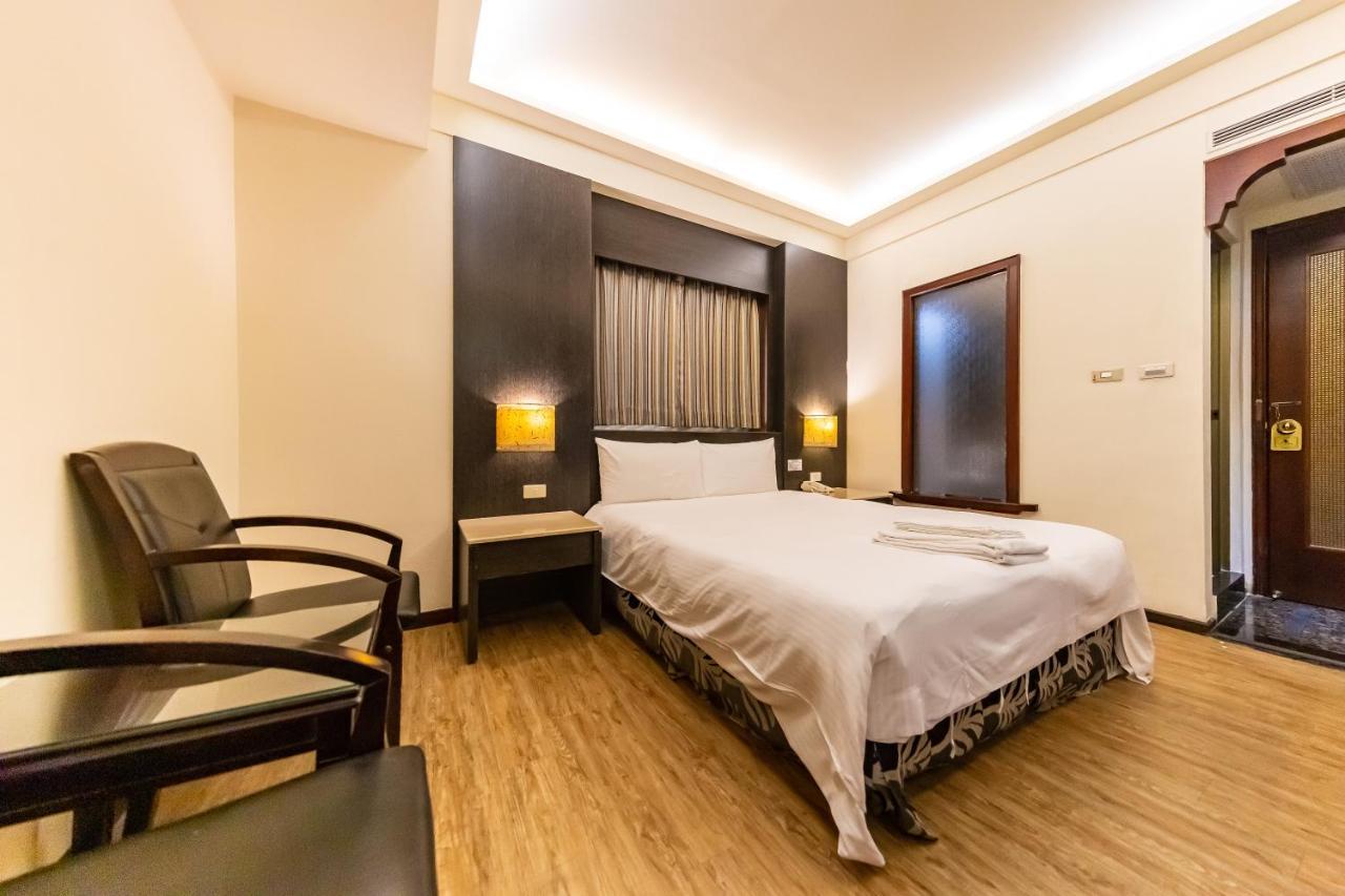 I Hi Sanduo Travel Hotel Kaohsiung Extérieur photo